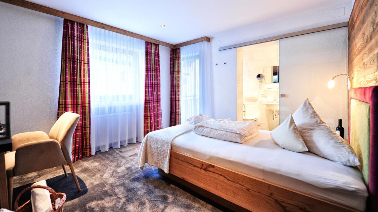 Hotel Garni Stefanie Ischgl Exterior photo