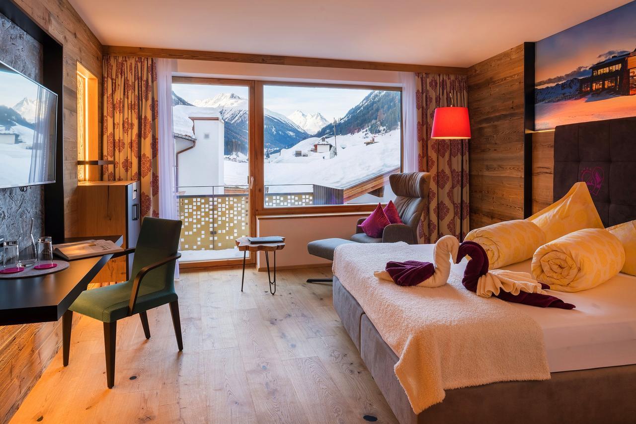 Hotel Garni Stefanie Ischgl Exterior photo